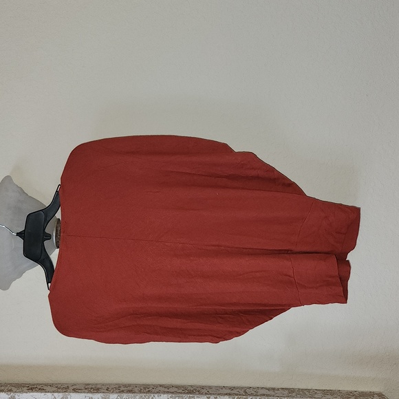 Shirt - Picture 3 of 3